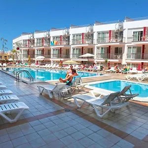 Arena Aparthotel