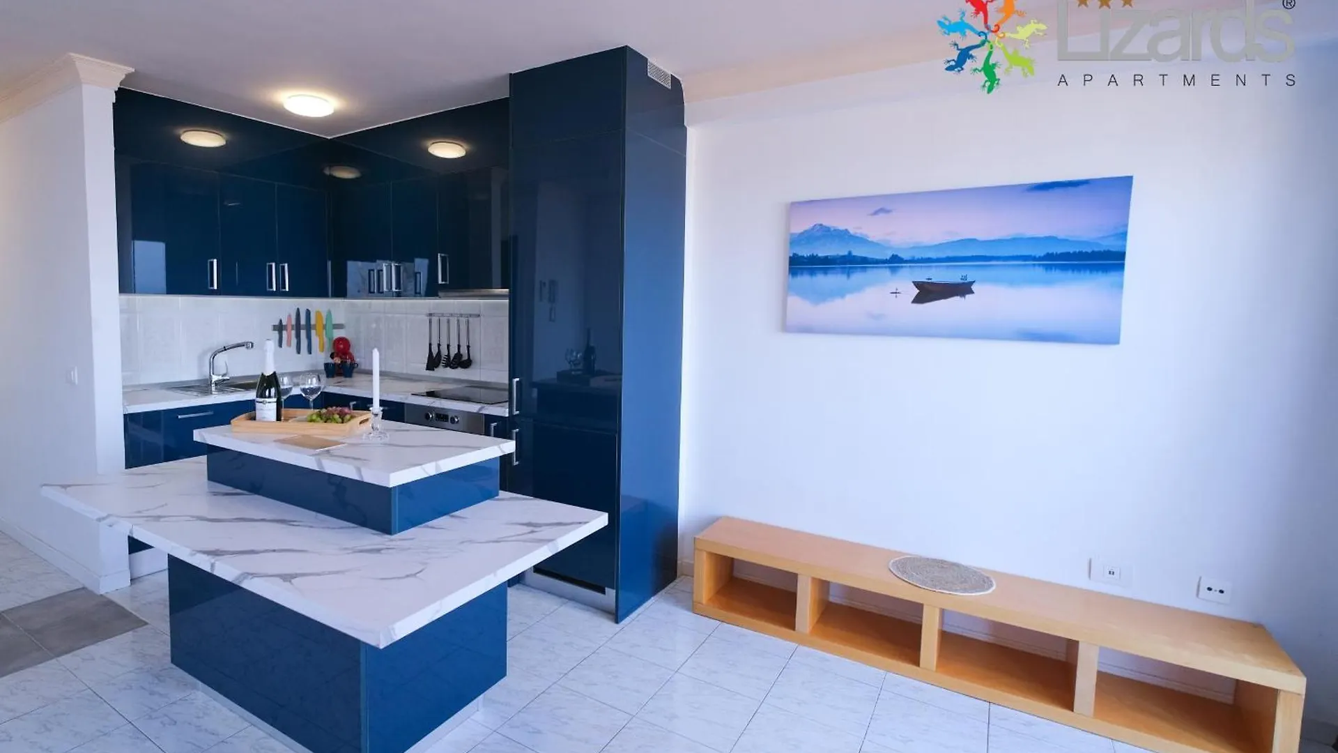 *** Aparthotel 7Lizards - Ocean View Apartments Puerto de Santiago  Spain